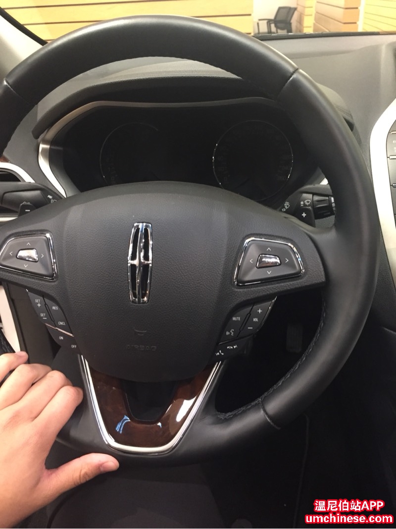 201547y33s535r1fq55szs.jpg