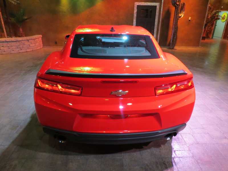 Used-2018-Chevrolet-Camaro-FINANCE-FOR-25800-LIKE-NEW!! (2).jpg