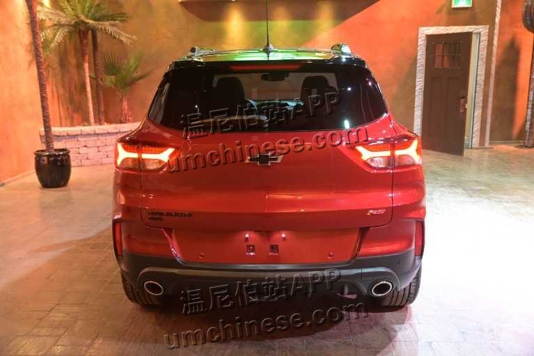 Used-2021-Chevrolet-Trailblazer-RS-AWD-AS-NEW-In-Stock-w-Pano-Roof-!!-1617306618 (1).jpg